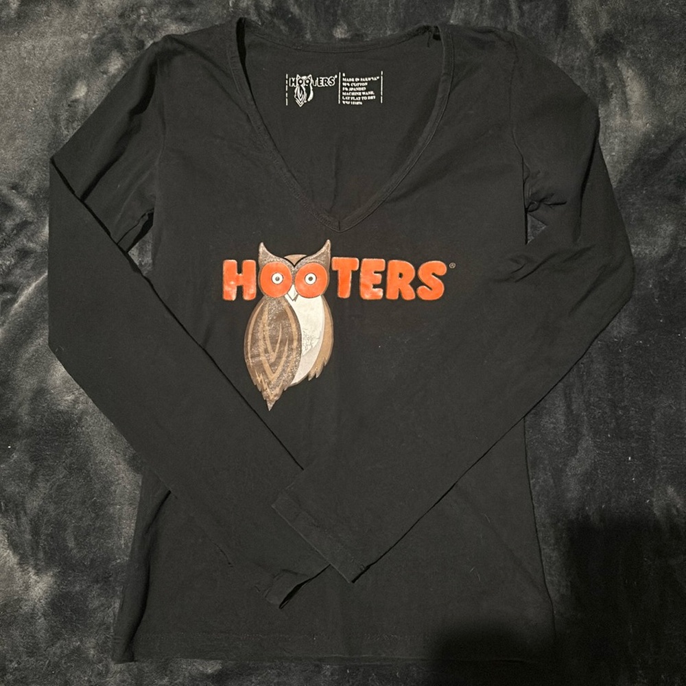 AUTHENTIC Hooters Long-sleeve Black Uniform Top